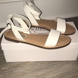 Steve Madden white leather sandals